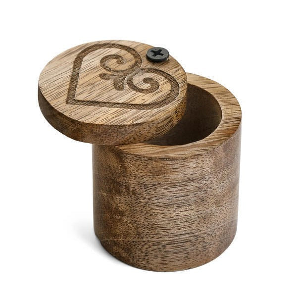 Petite boîte décorative en bois avec gravure de cœur sur le couvercle