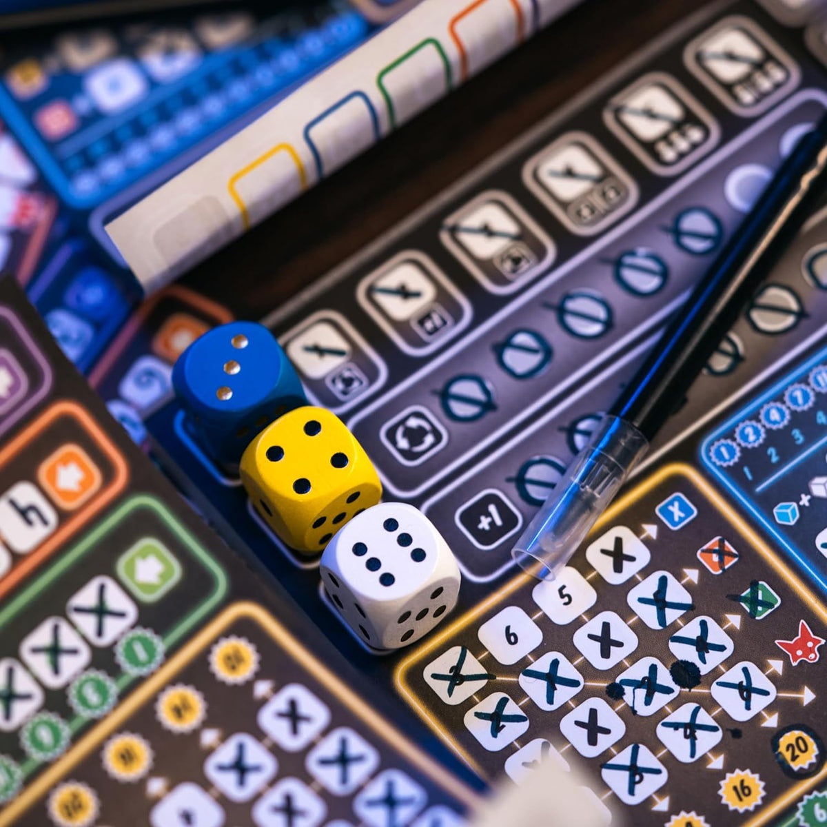 JEU DE DÉS - TRÈS FUTÉ! 