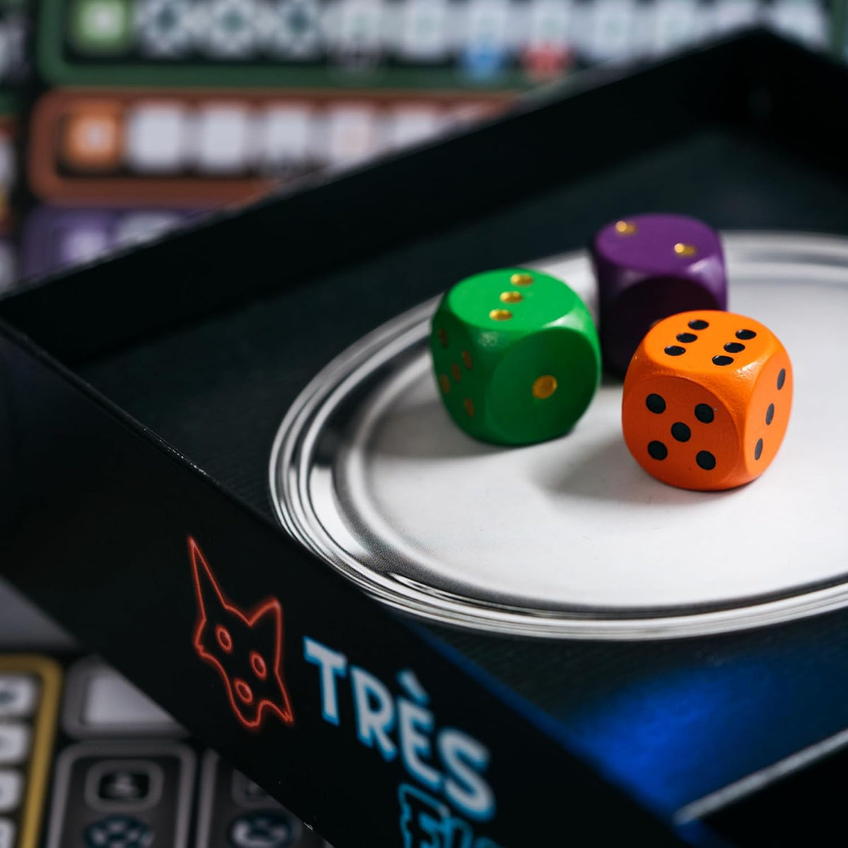 JEU DE DÉS - TRÈS FUTÉ! 