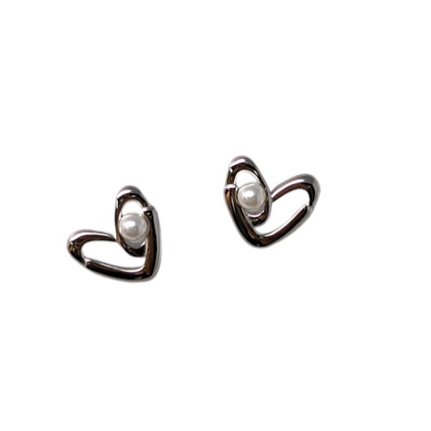 BOUCLES D'OREILLES FORME DE COEUR AVEC PERLE