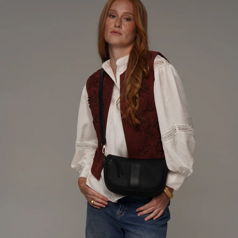 Sac bandoulière Lottie ESPE noir – Chic, astucieux et végétalien