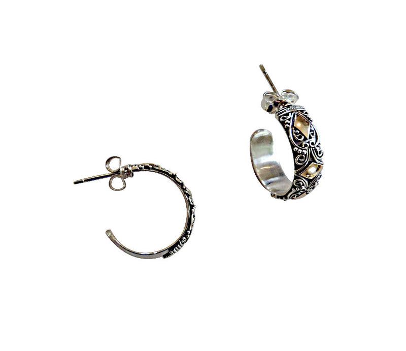 BOUCLES D'OREILLES DE BALI ARGENT ET OR MOTIFS LOSANGES | L'AVENTURINE