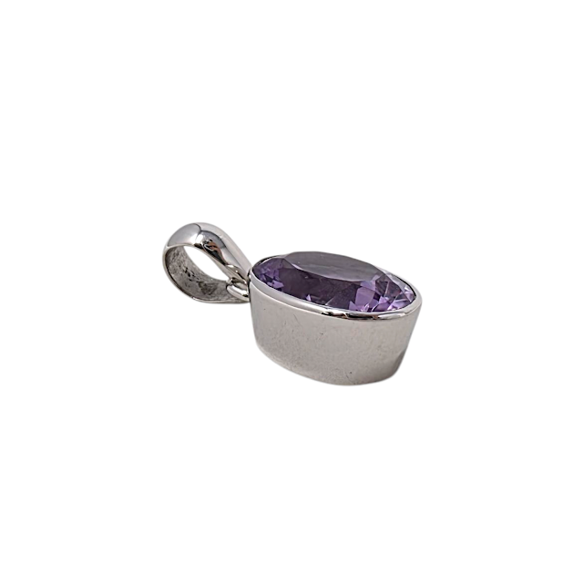 PENDENTIF OVAL AVEC PIERRE AMETHYSTE | LIBRAIRIE BOUTIQUE VÉNUS