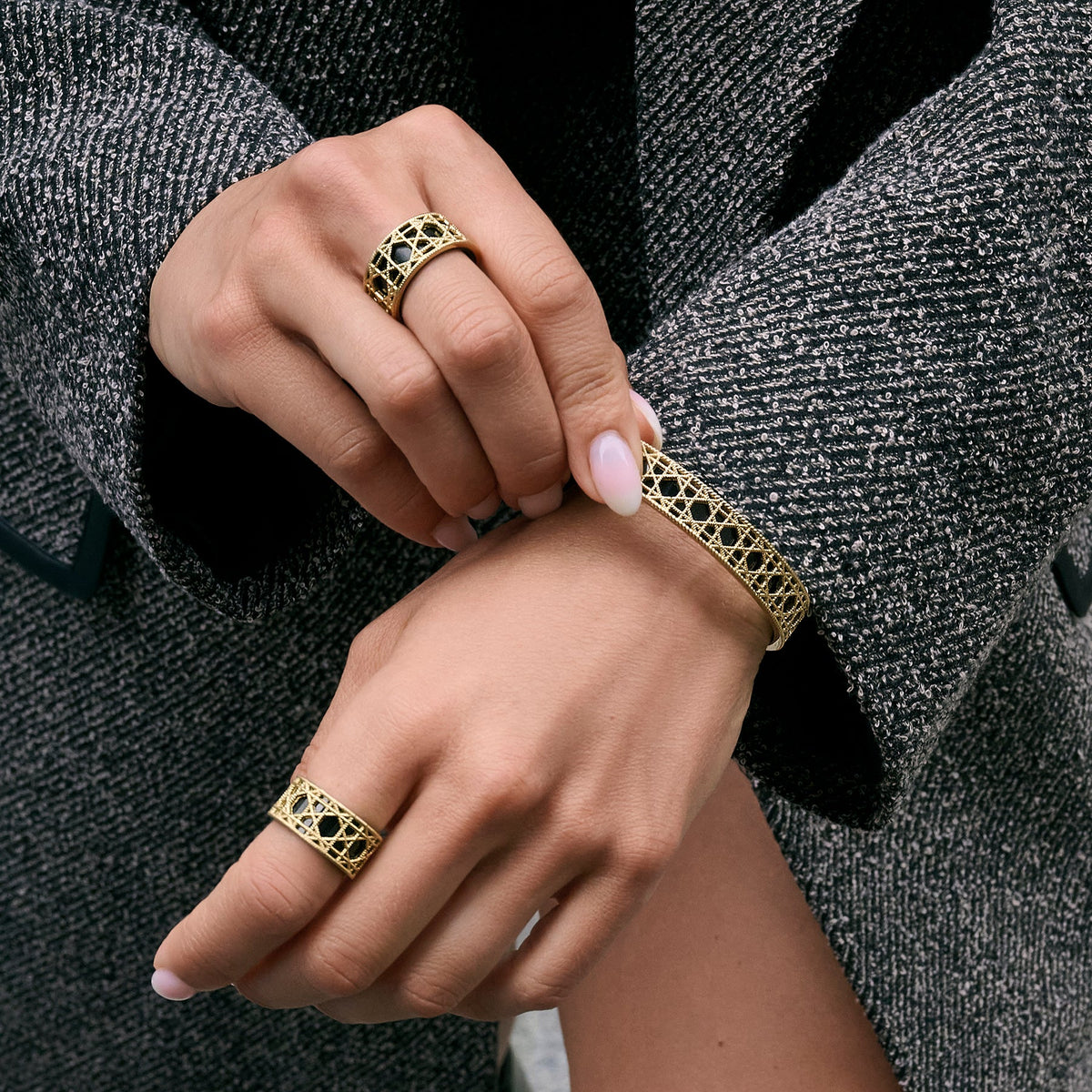 BRACELET JONC ORNEMENTAL ACIER INOXYDABLE - MIA BIJOUX