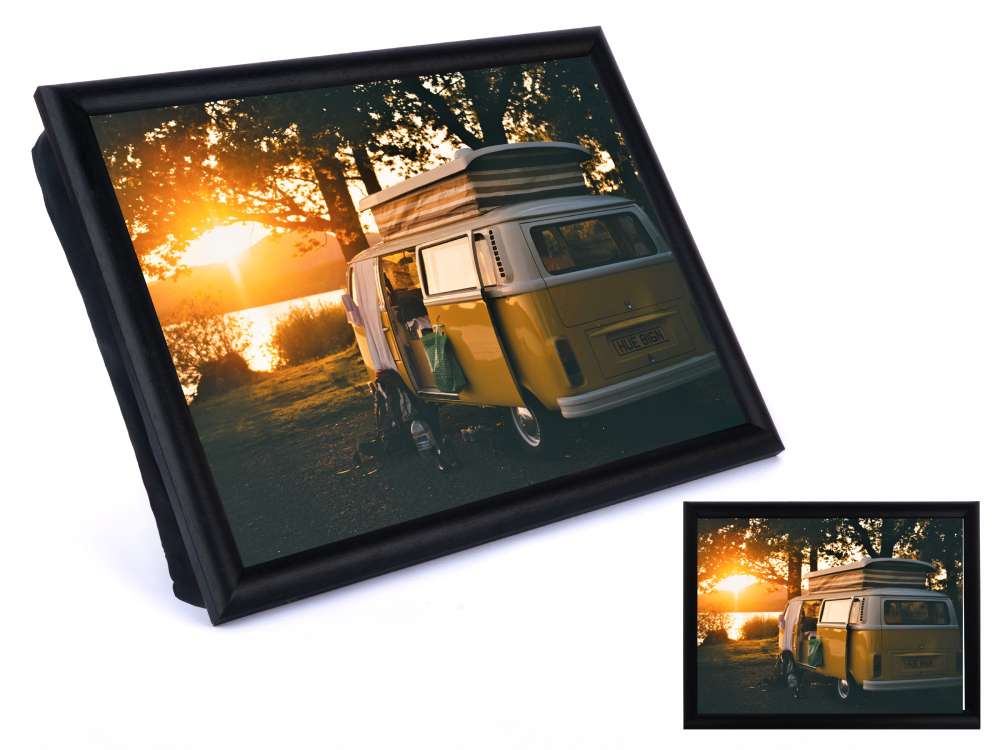 Plateau-coussin (coussin de lecture) avec illustration de caravan au coucher de soleil
