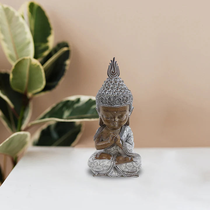 PETIT BOUDDHA EN PRIÈRE