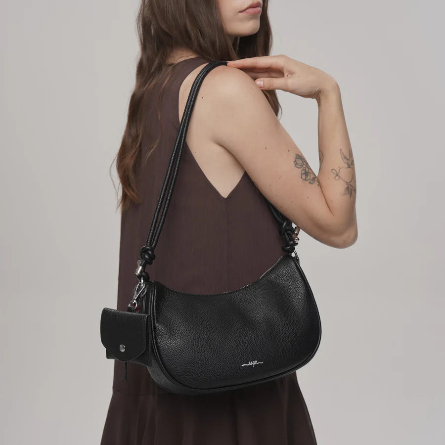 SAC BANDOULIÈRE NADINE EN CUIR VÉGANE - SAC CROISSANT ESPE