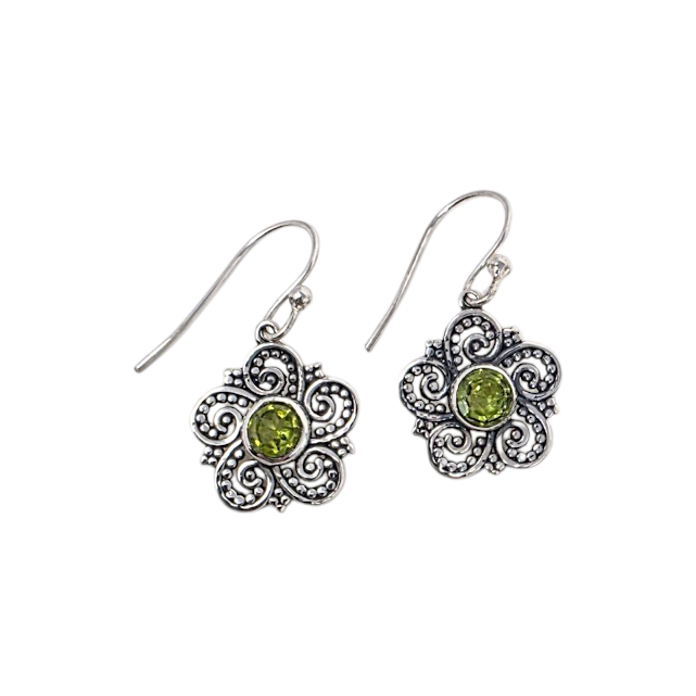 BOUCLES D'OREILLES EN ARGENT STERLING FLEURS ET PIERRE PERIDOT | LIBRAIRIE BOUTIQUE VÉNUS