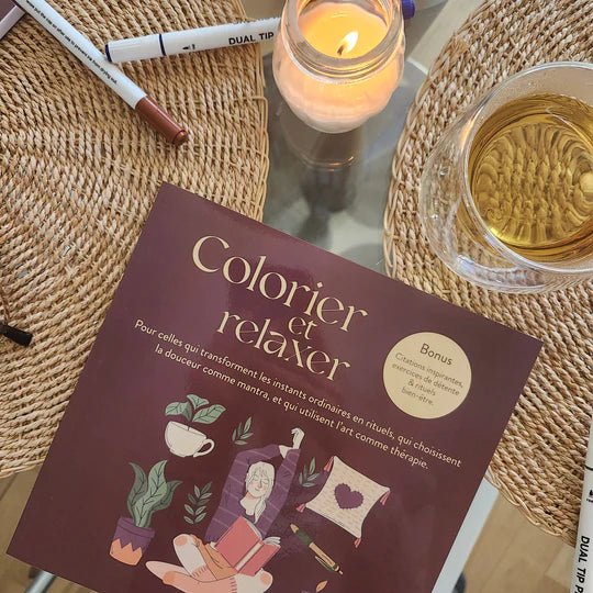 CAHIER A COLORIER POUR ADULTE - COLORIER ET RELAXER