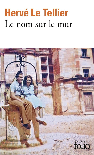 NOM SUR LE MUR