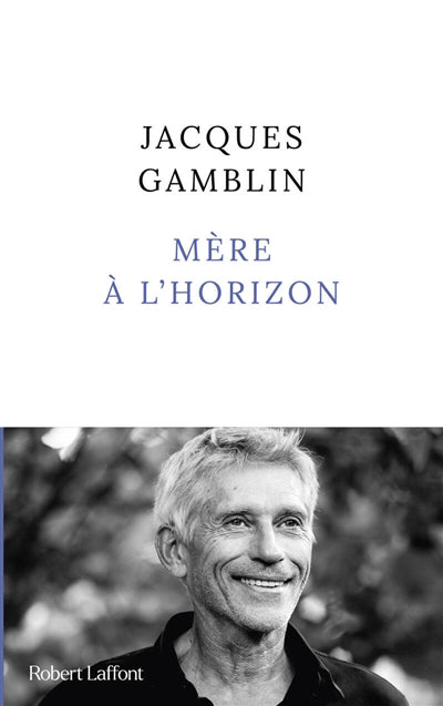 MÈRE À L'HORIZON