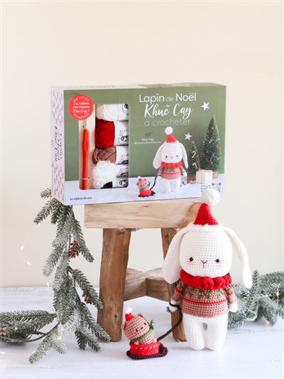 LAPIN DE NOEL DE KHUC CAY A CROCHETER  COFFRET