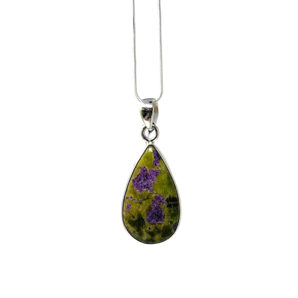 PENDENTIF ATLANTISITE (STICHITE + SERPENTINE) MONTÉ SUR ARGENT