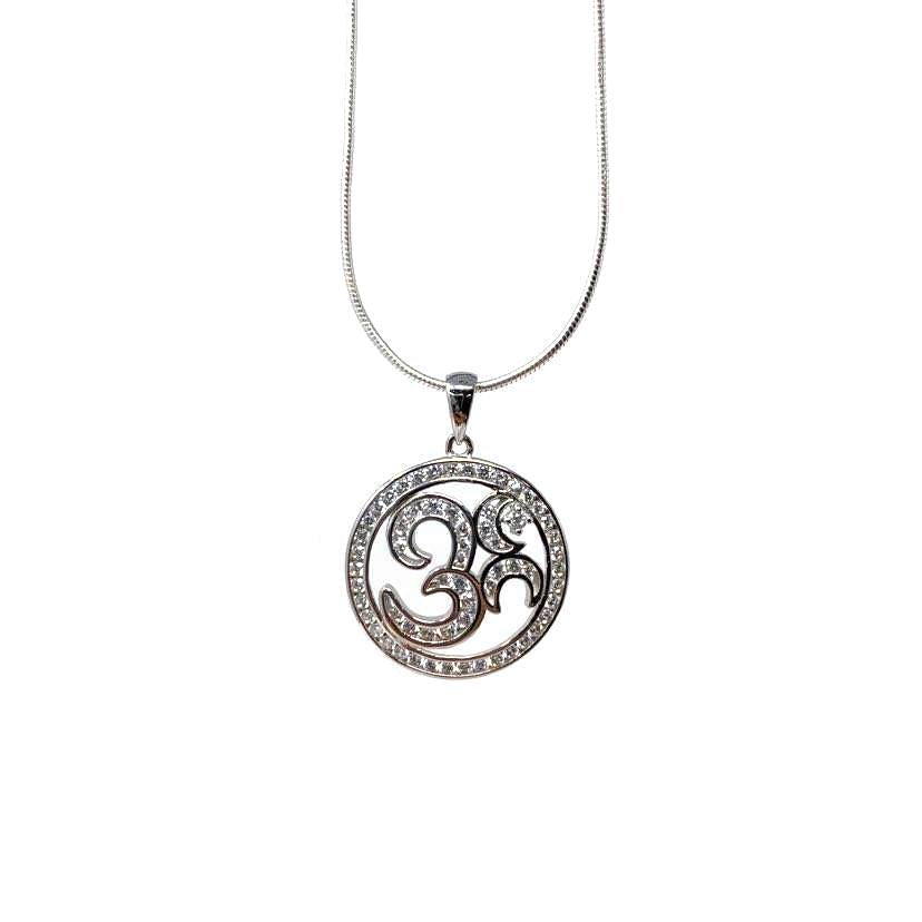 PENDENTIF OHM EN ARGENT AVEC ZIRCONS