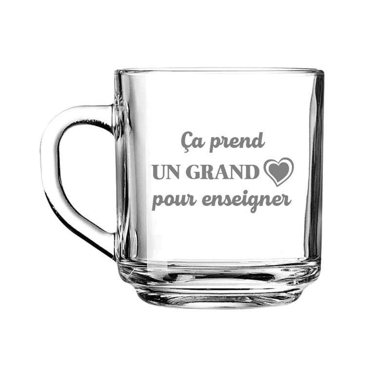 Tasse grand coeur pour enseigner