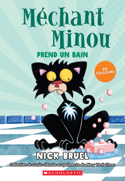 MECHANT MINOU  PREND UN BAIN