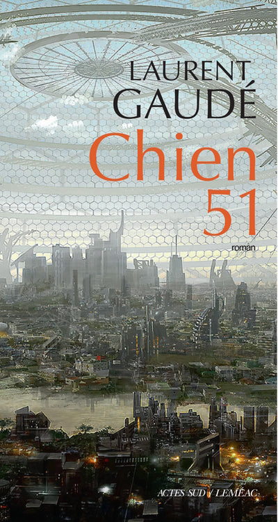 CHIEN 51