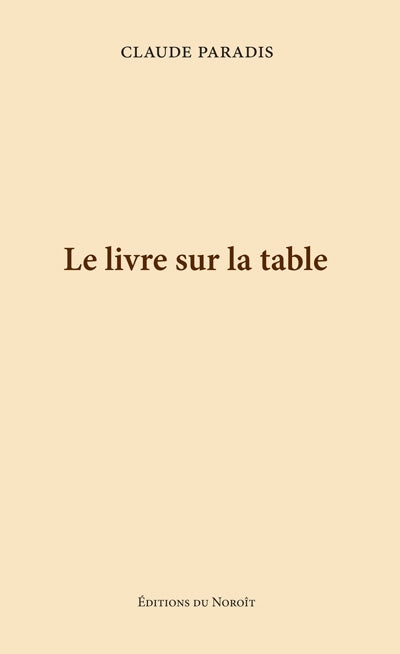 Livre sur la table