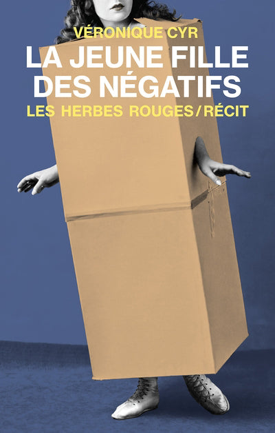 JEUNE FILLE DES NEGATIFS